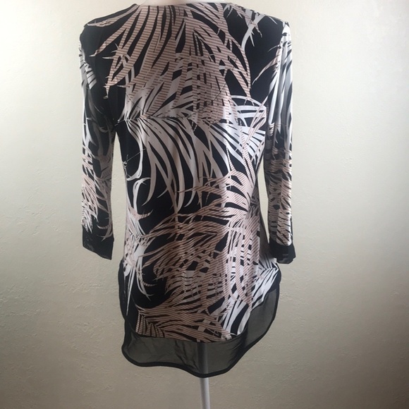 JM Collection Printed Jacquard Top, Size Small - Picture 15 of 16